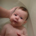 Spokojenost ve vodě - vanička už bude brzo malá