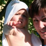 kde je babička? tam!